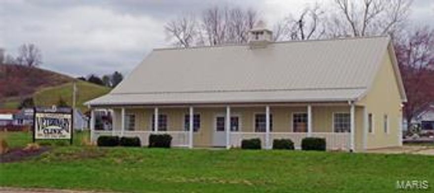 Professional Office Building, “Clarksville”, Pike County, MO

Clear Span 2,000 sq. ft. Professional Office Building (built 2008). Currently operating as a veterinary clinic, servicing the greater “Clarksville, Missouri Area.” Located on large city lot with concrete parking lot on Highway 79. No load bearing interior walls; easy to be remodeled into office or residence. This building is ideal for various professional services. Building is located out of the floodplain.

NEW ASKING PRICE: $159,000 Location: Hwy/Interstate Frntg