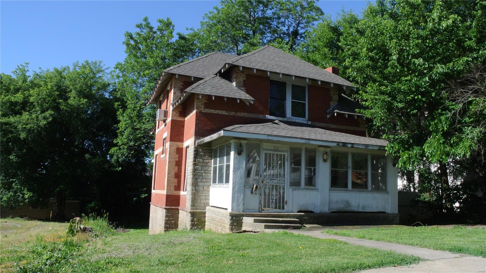View Poplar Bluff, MO 63901 house