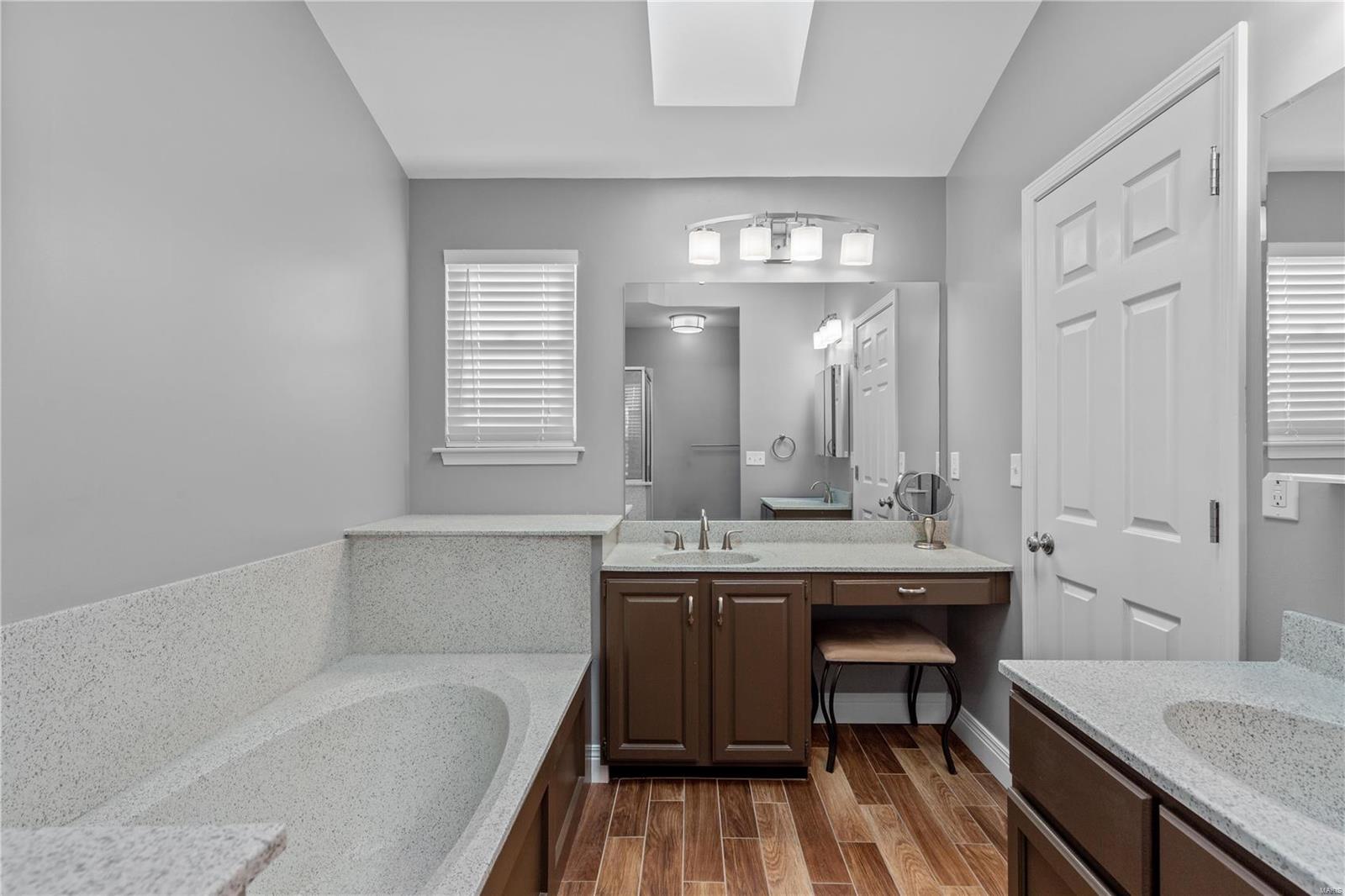 Fox Pt #1 - Residential