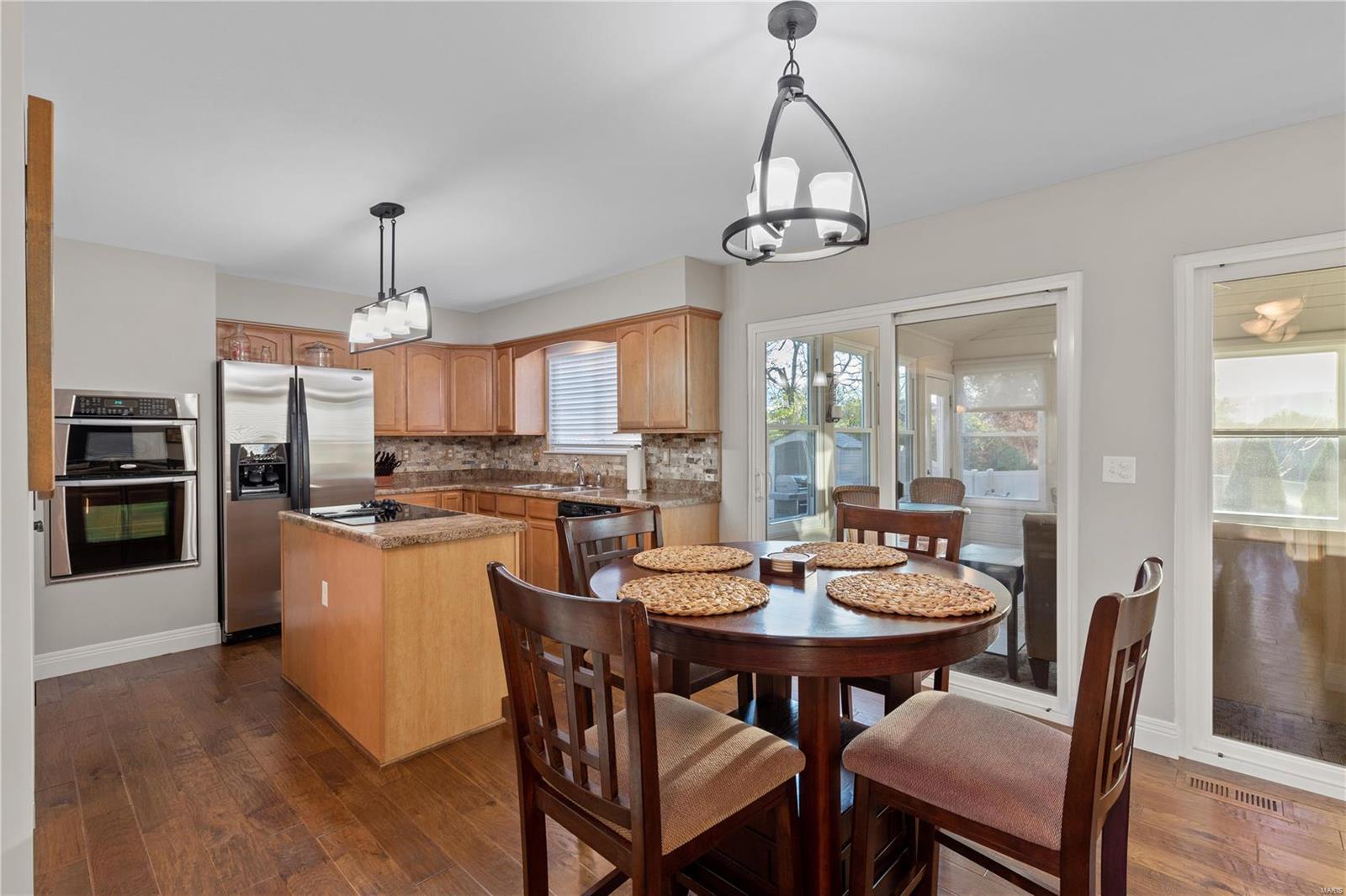 Fox Pt #1 - Residential