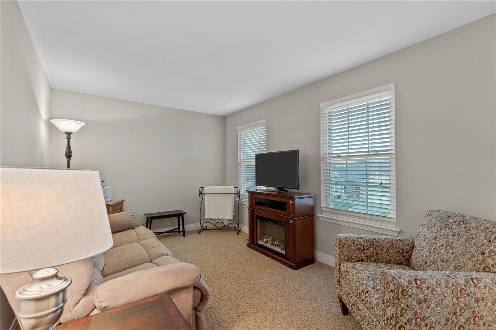 Fox Pt #1 - Residential