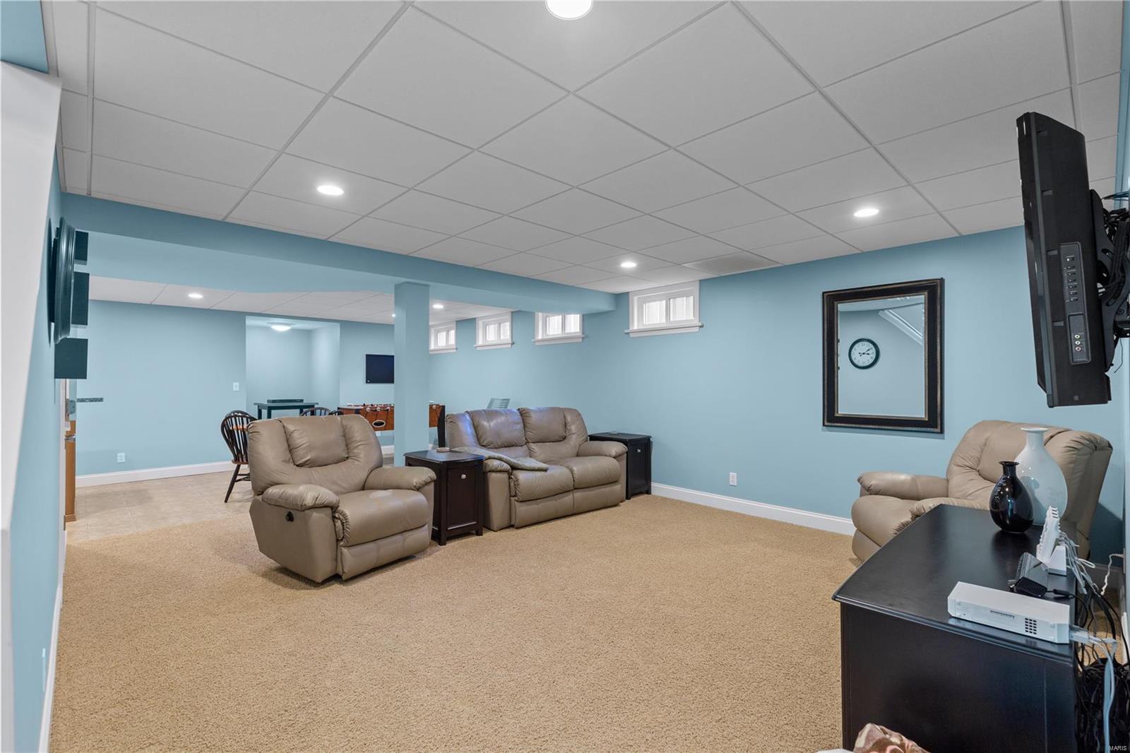 Fox Pt #1 - Residential