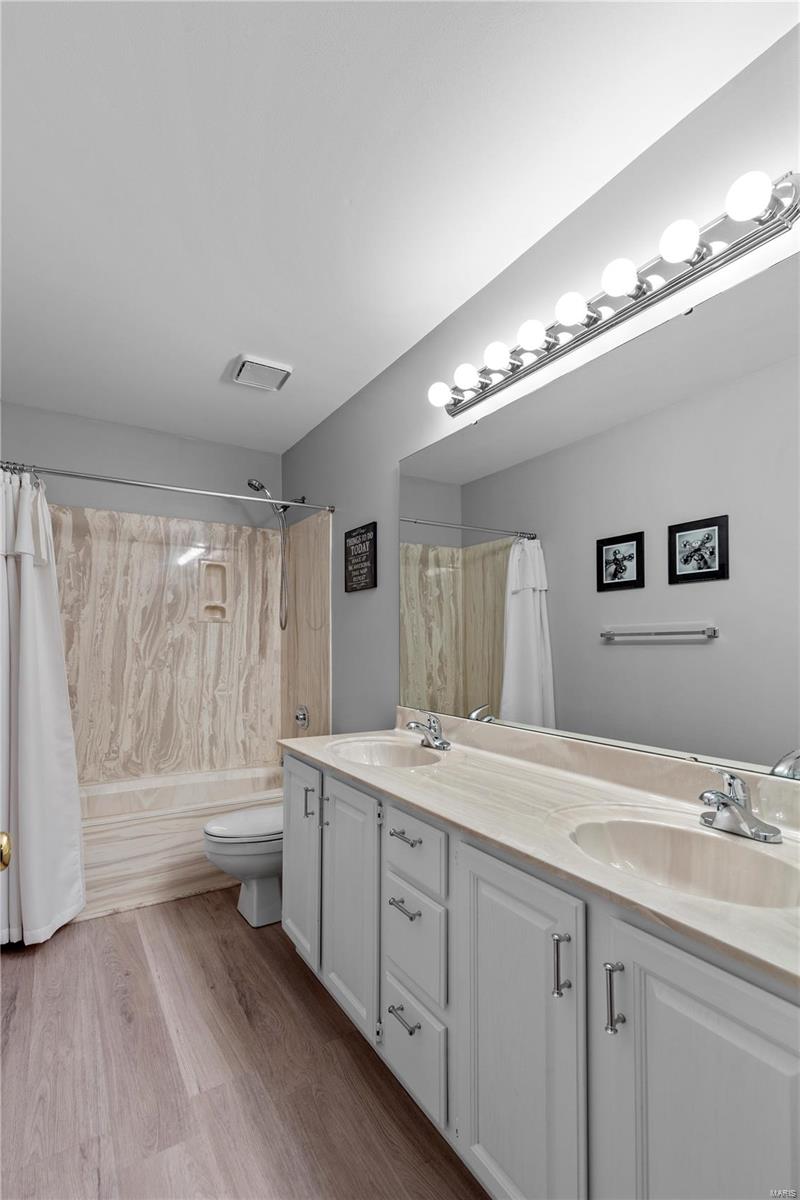 Fox Pt #1 - Residential