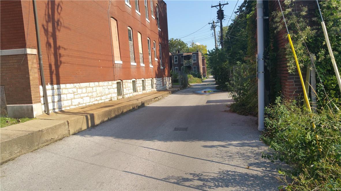 Green Berry Add 02 - Residential