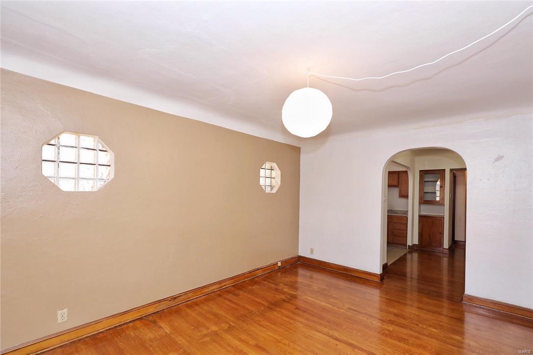 St. Louis Hills - Residential Income