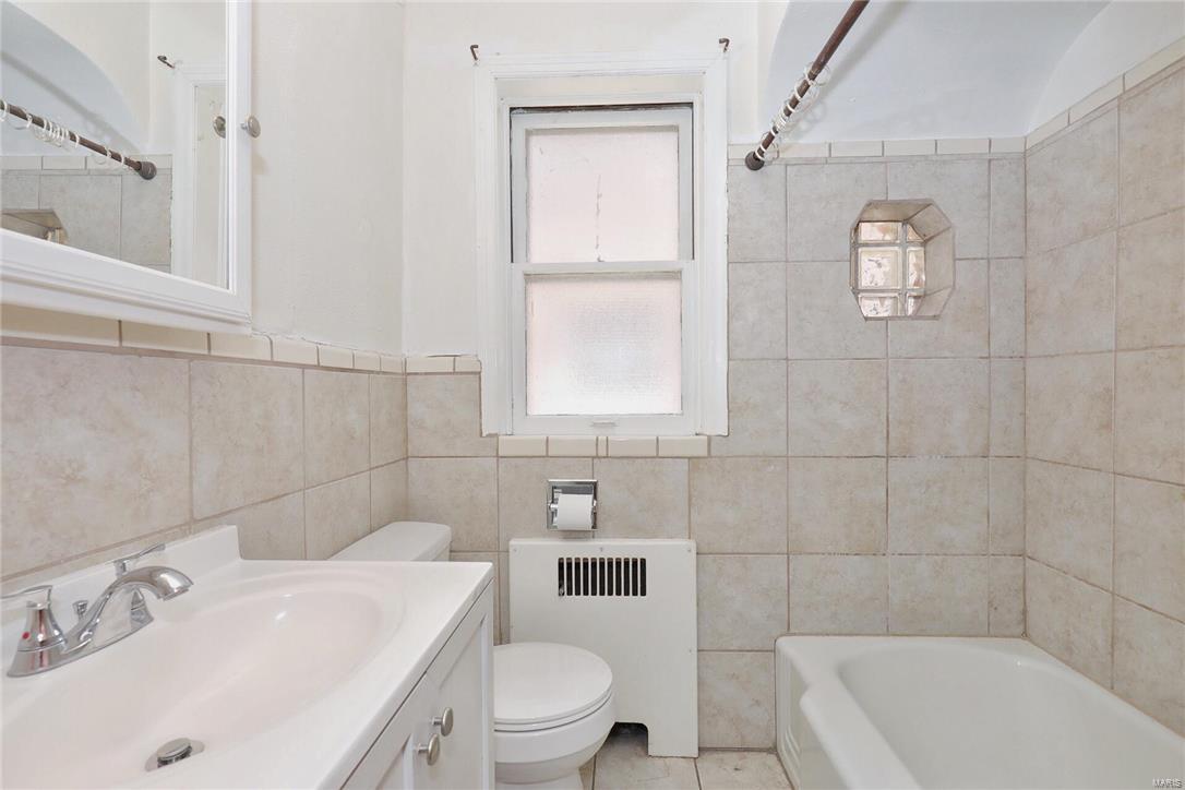 St. Louis Hills - Residential Income