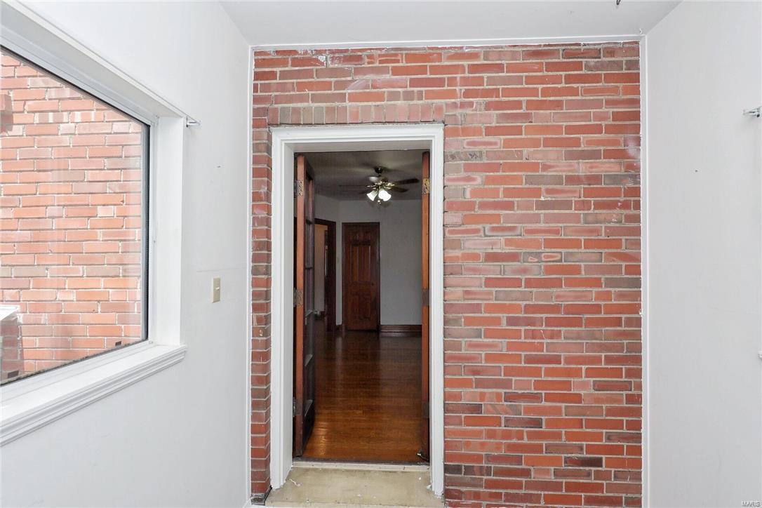 St. Louis Hills - Residential Income