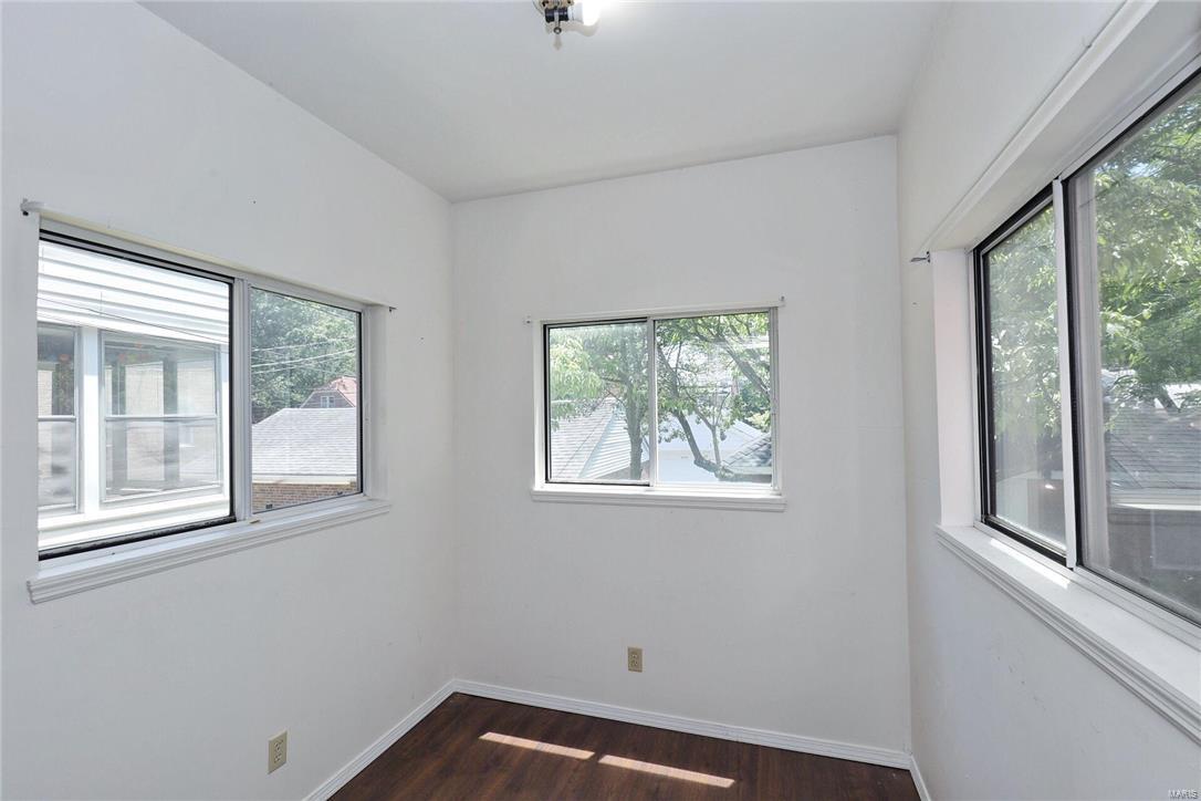 St. Louis Hills - Residential Income