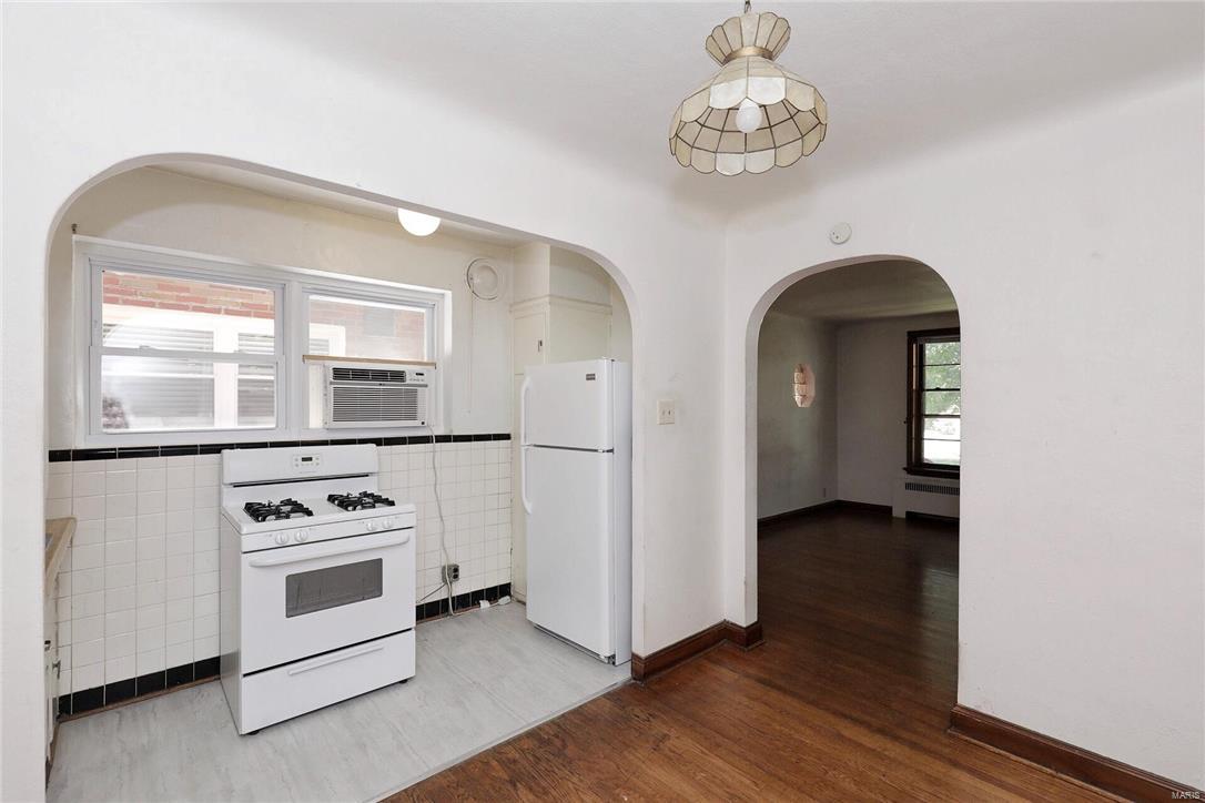 St. Louis Hills - Residential Income