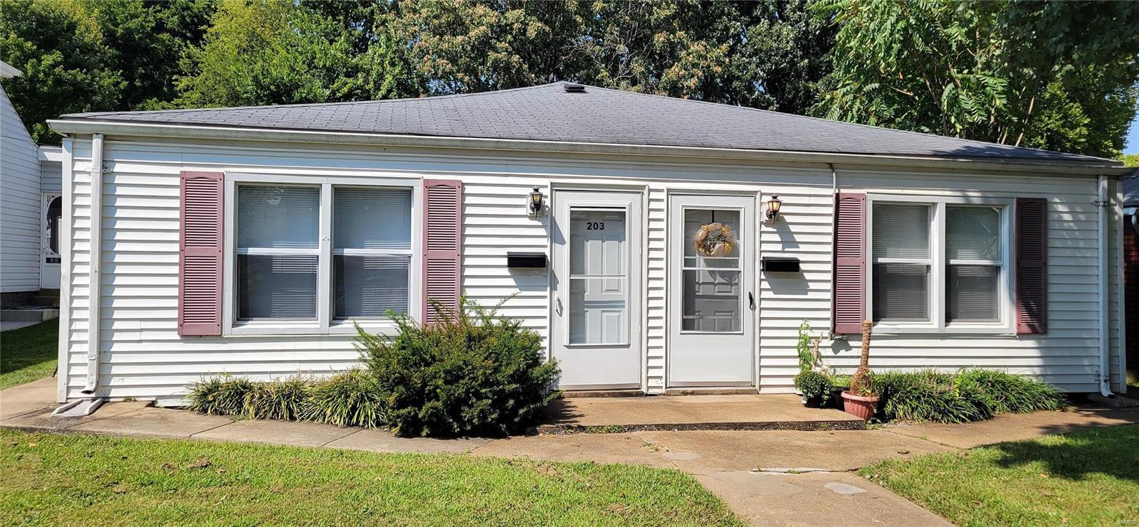 City/St Charles - Residential Lease