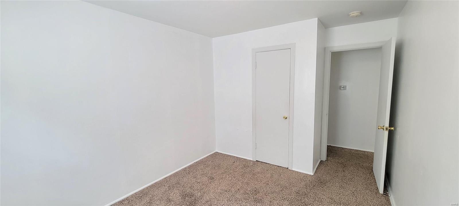 City/St Charles - Residential Lease