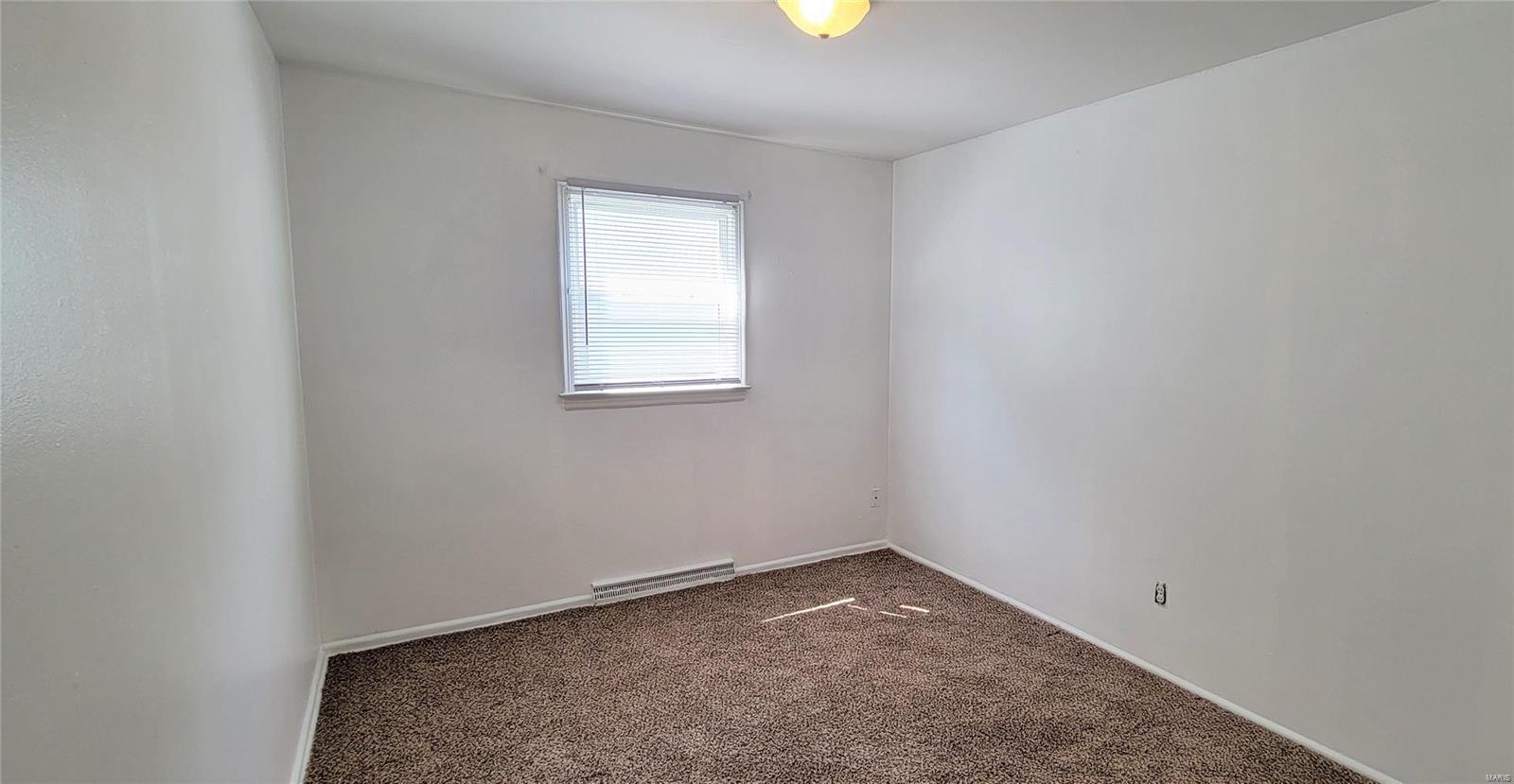 City/St Charles - Residential Lease