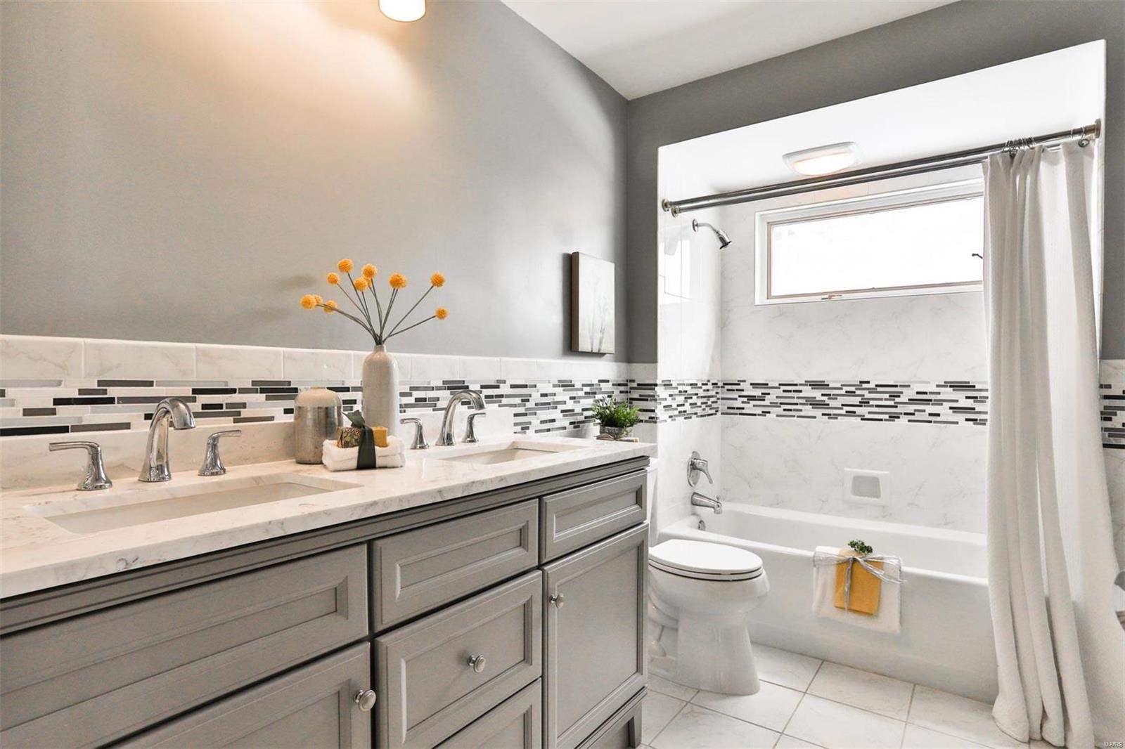 Fox Meadows - Residential