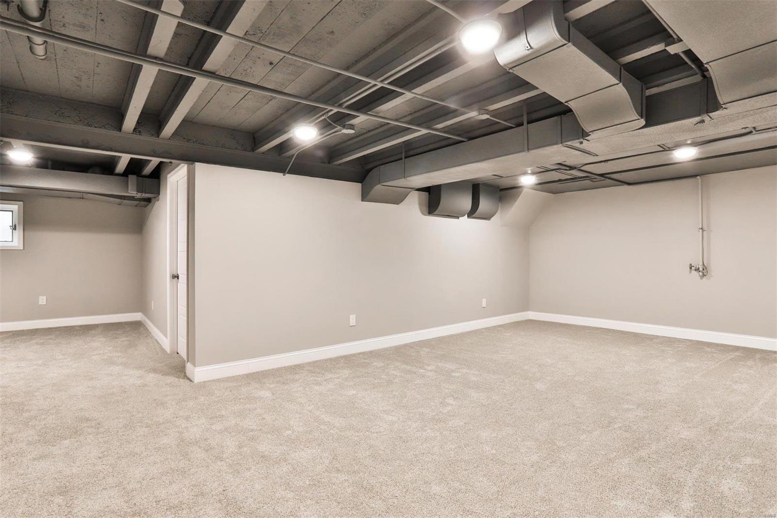 Fox Meadows - Residential