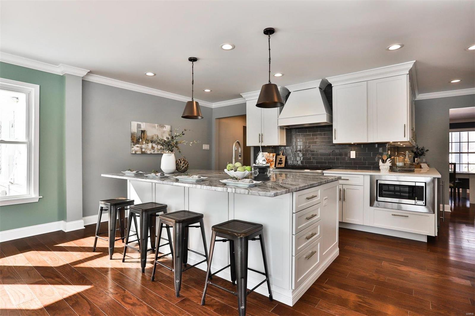 Fox Meadows - Residential