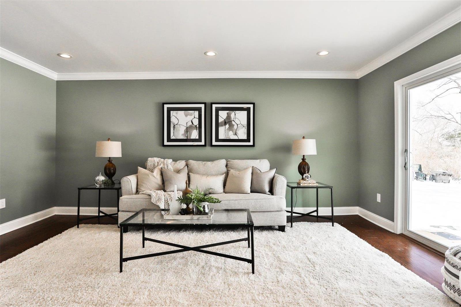 Fox Meadows - Residential