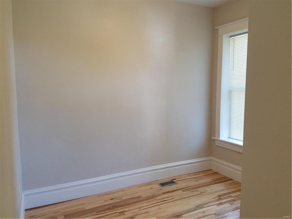 Sarpys Real Estate Co - Residential Lease