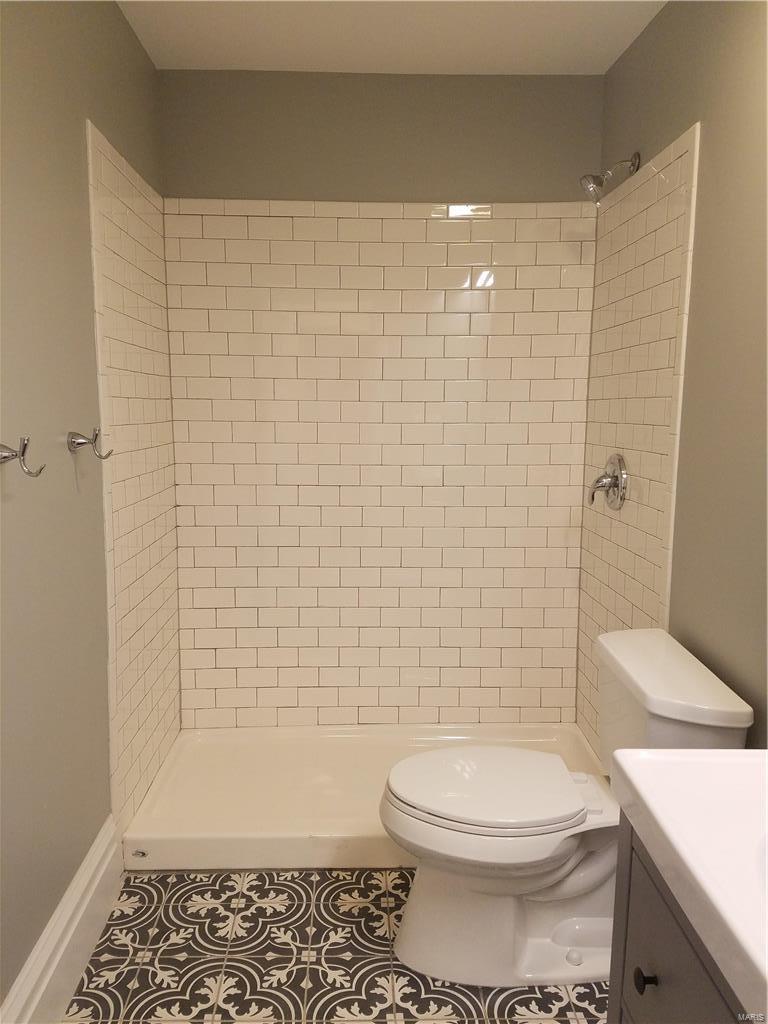 Sarpys Real Estate Co - Residential Lease
