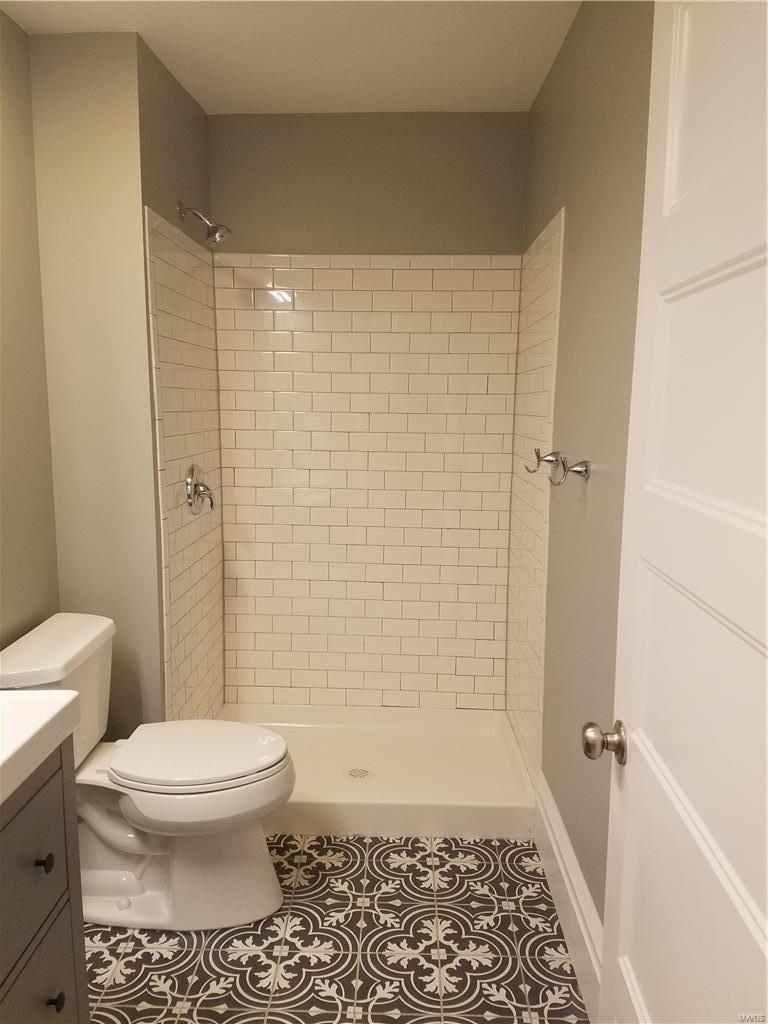 Sarpys Real Estate Co - Residential Lease