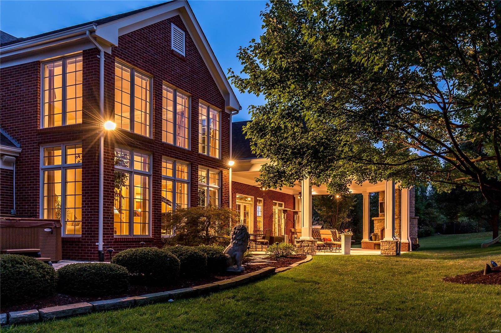 Kings Cove - Residential