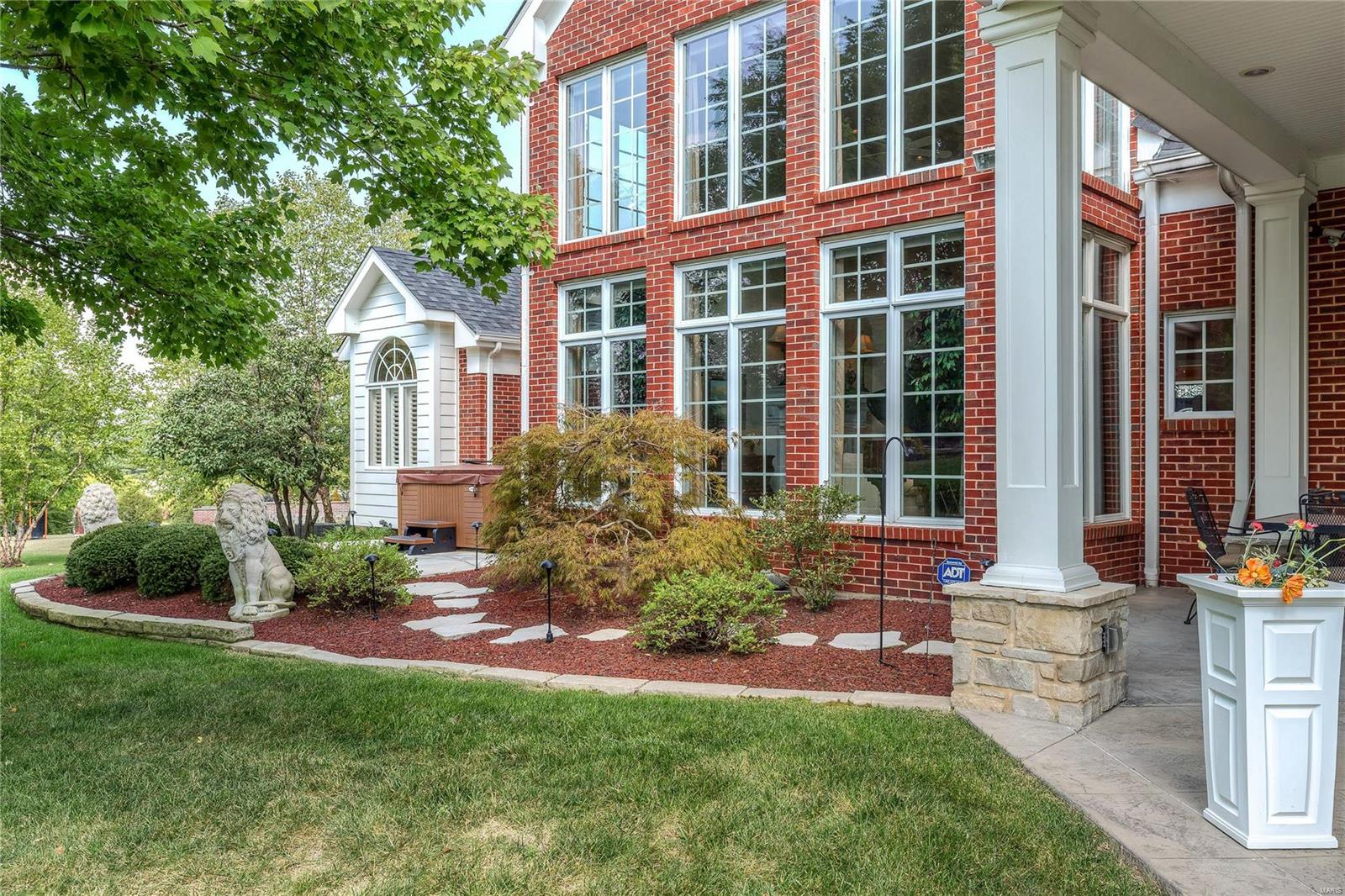 Kings Cove - Residential