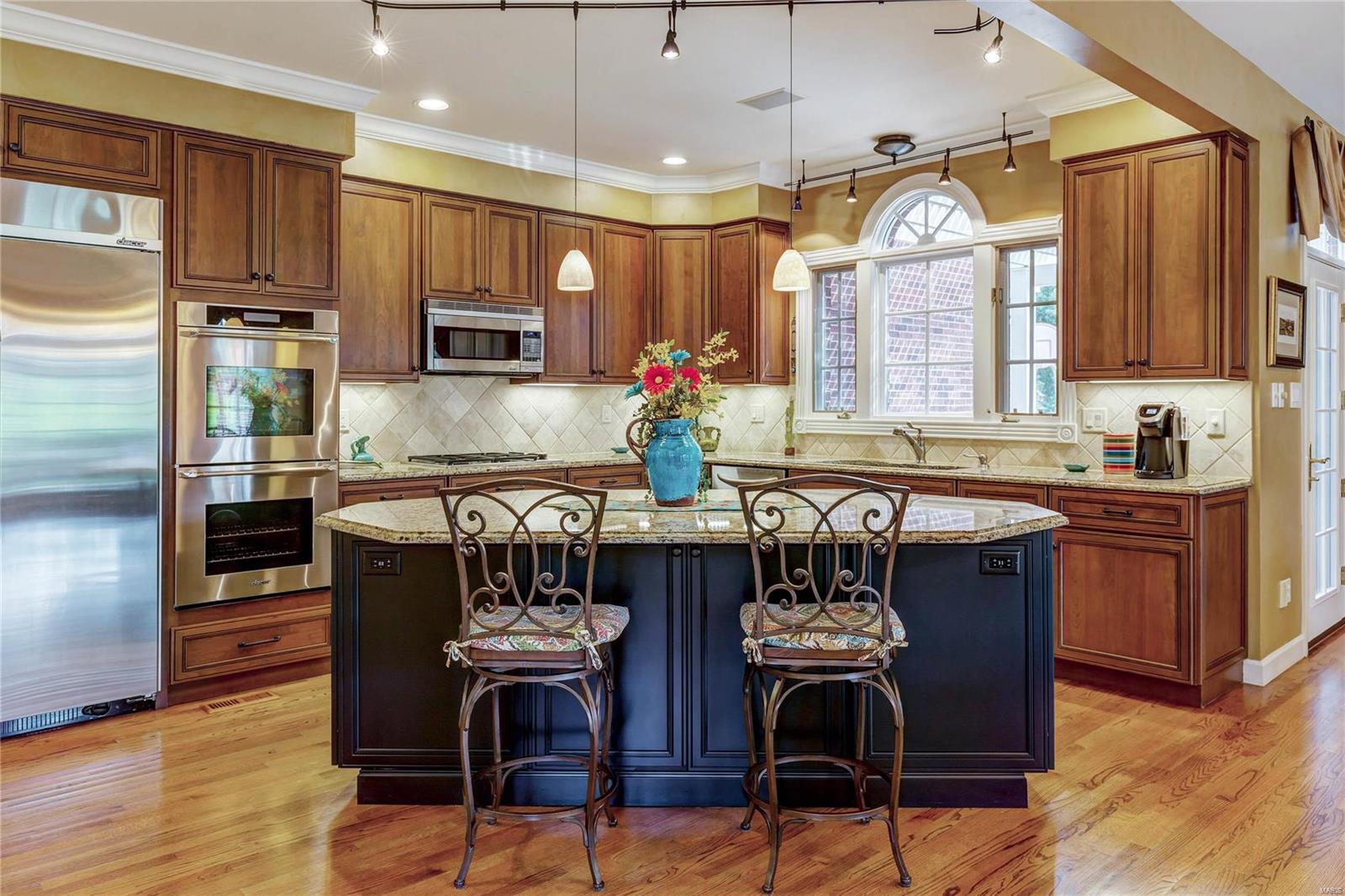 Kings Cove - Residential