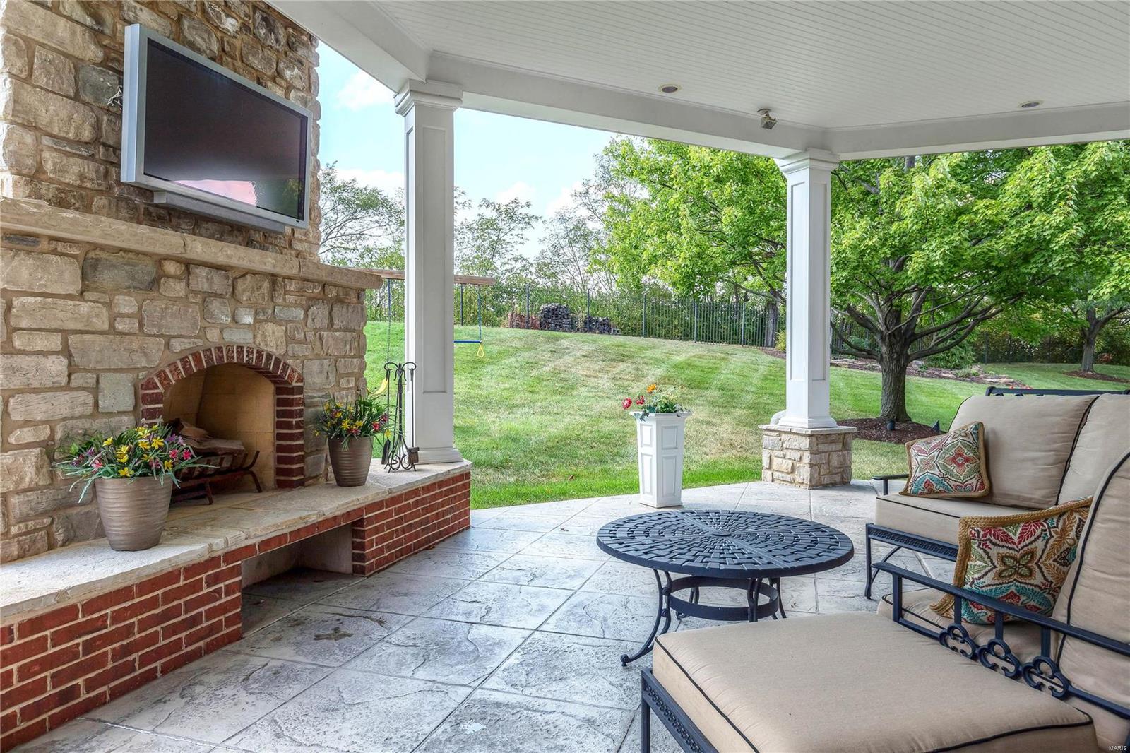 Kings Cove - Residential