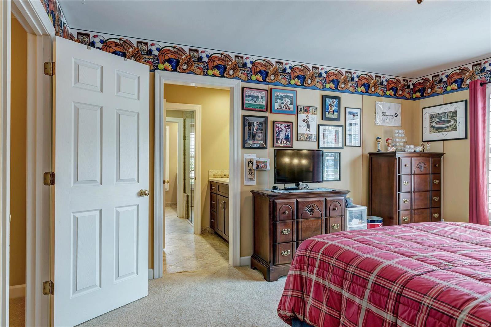 Kings Cove - Residential