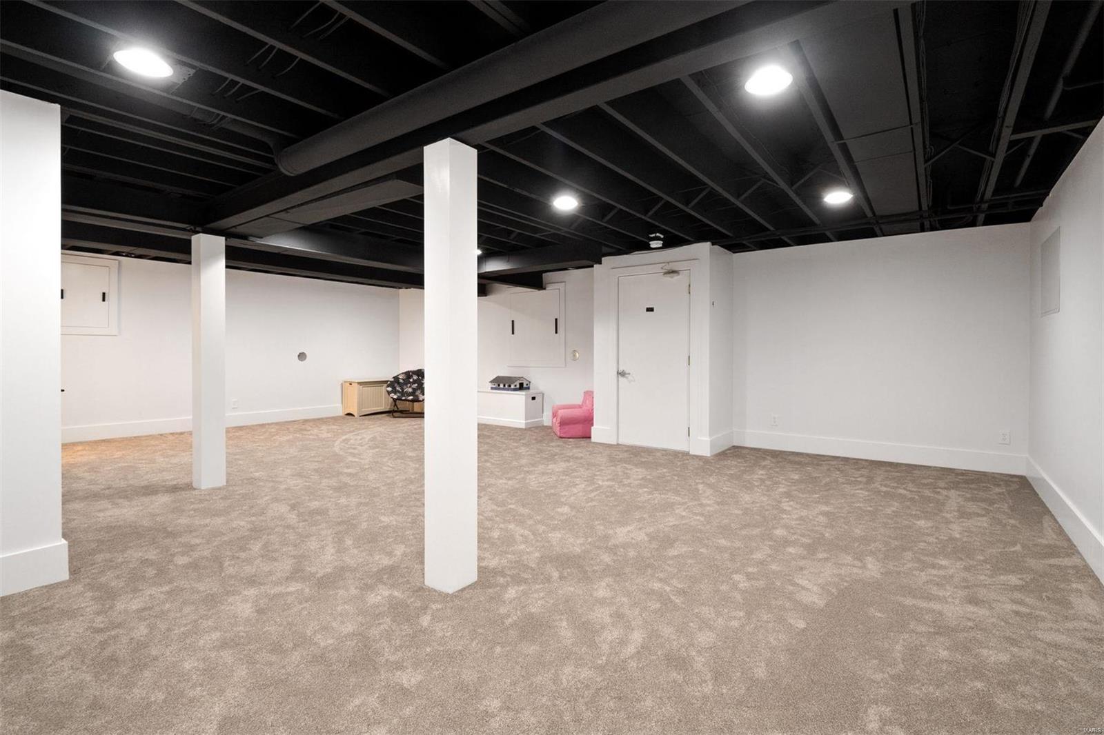 Bellerive Country Club Grounds - Residential