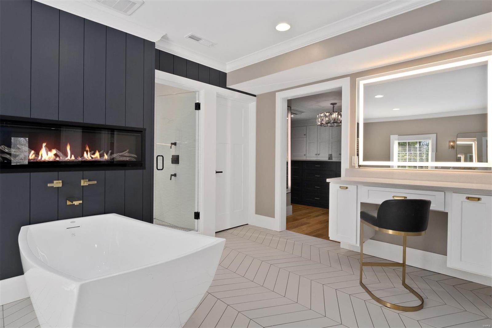 Bellerive Country Club Grounds - Residential