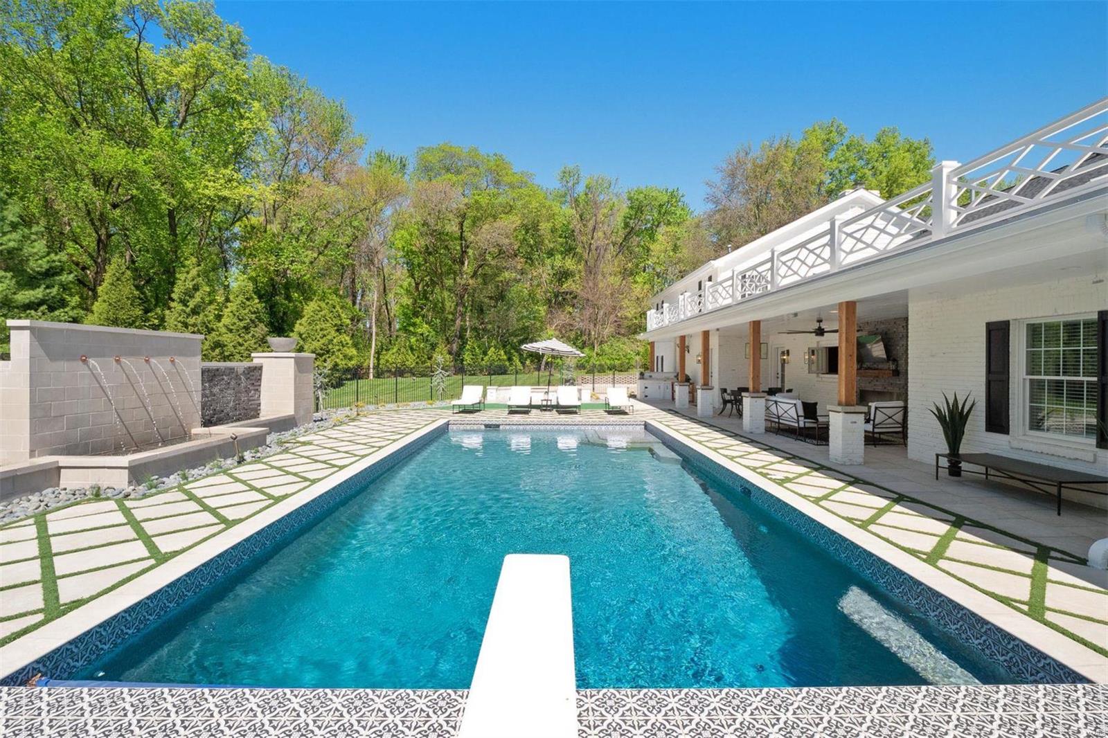 Bellerive Country Club Grounds - Residential