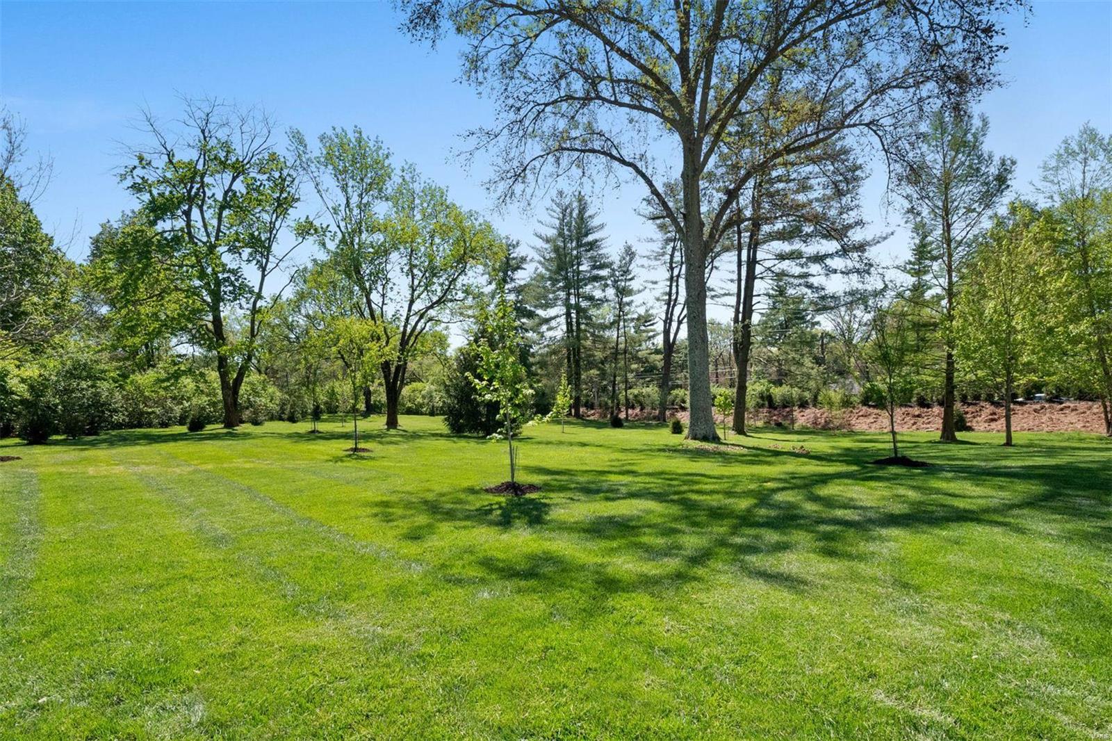 Bellerive Country Club Grounds - Residential