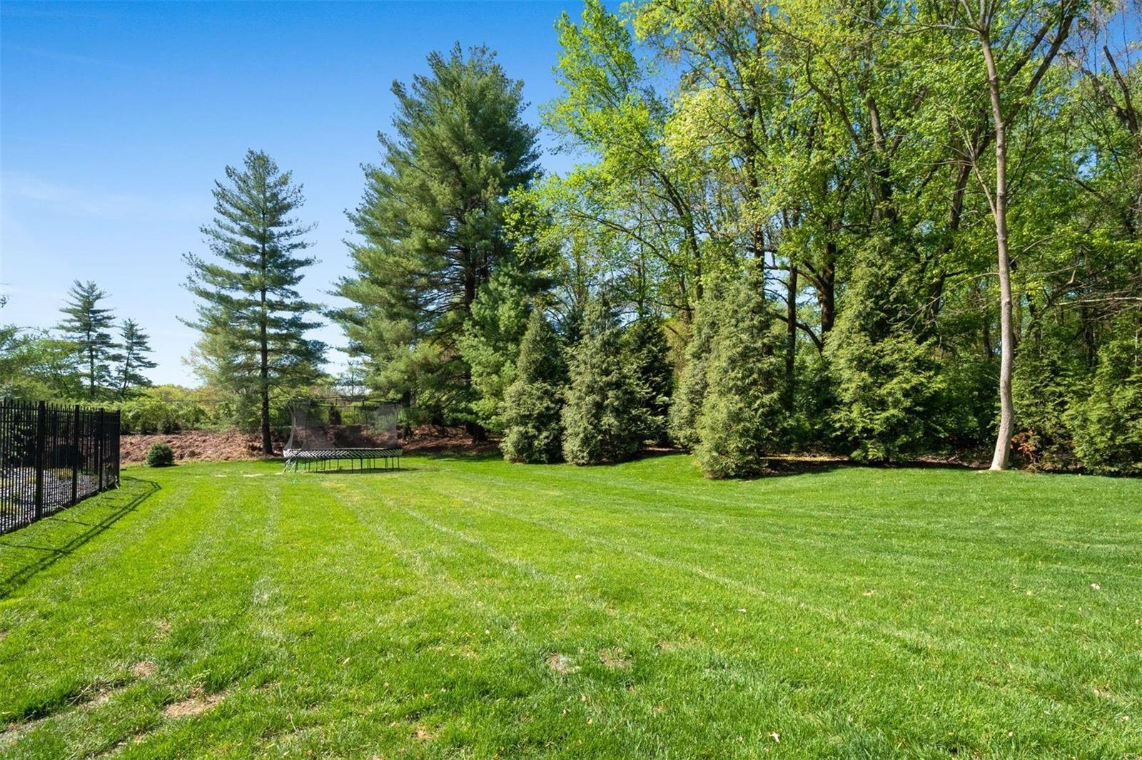 Bellerive Country Club Grounds - Residential