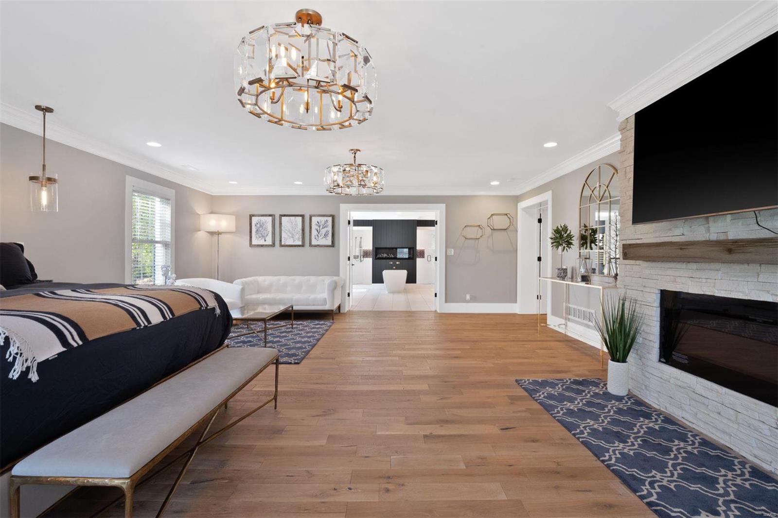 Bellerive Country Club Grounds - Residential