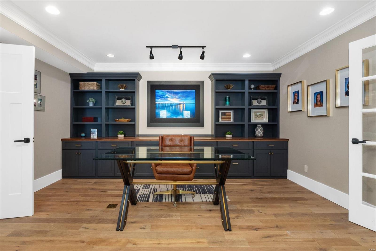 Bellerive Country Club Grounds - Residential