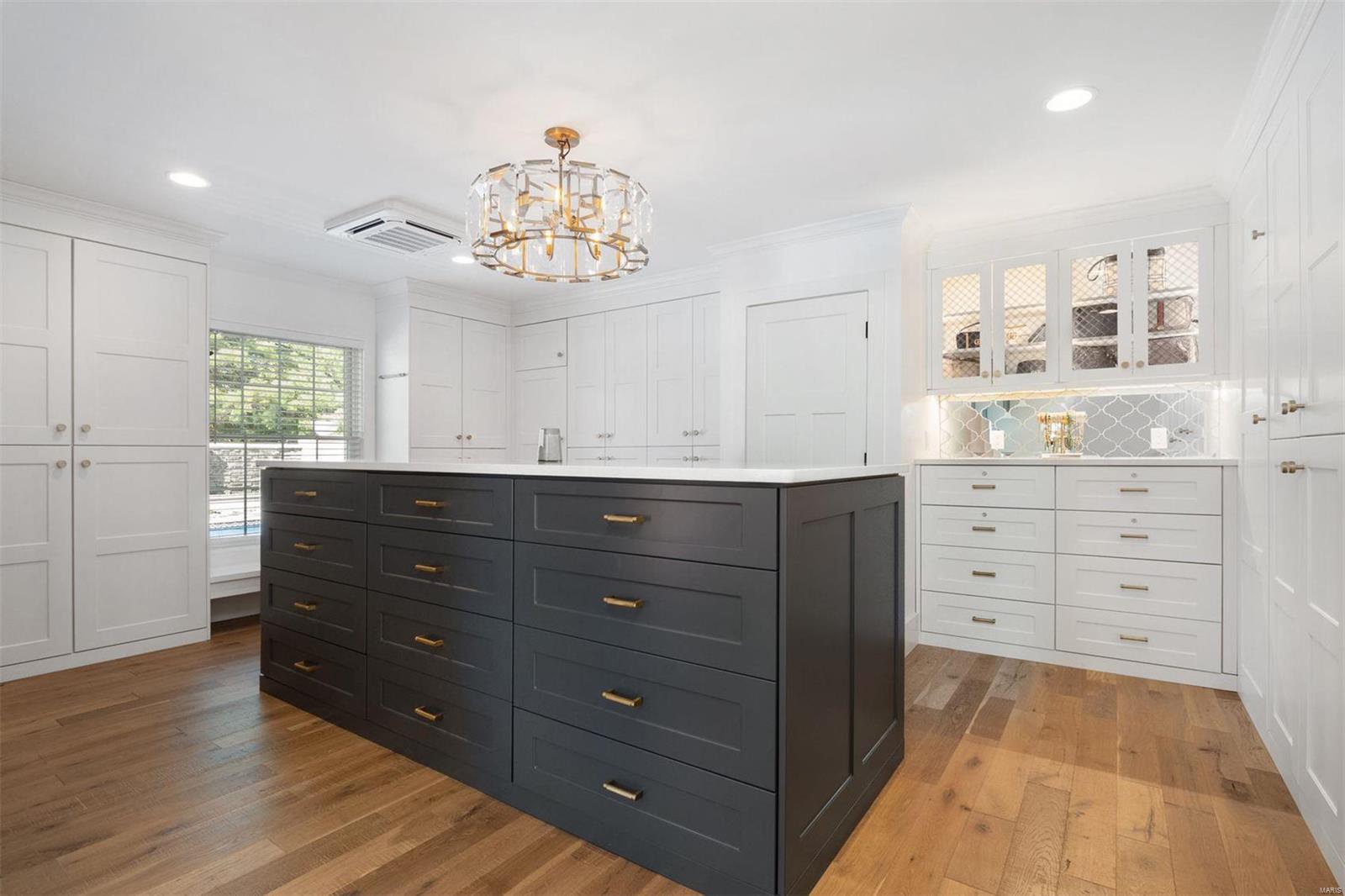 Bellerive Country Club Grounds - Residential