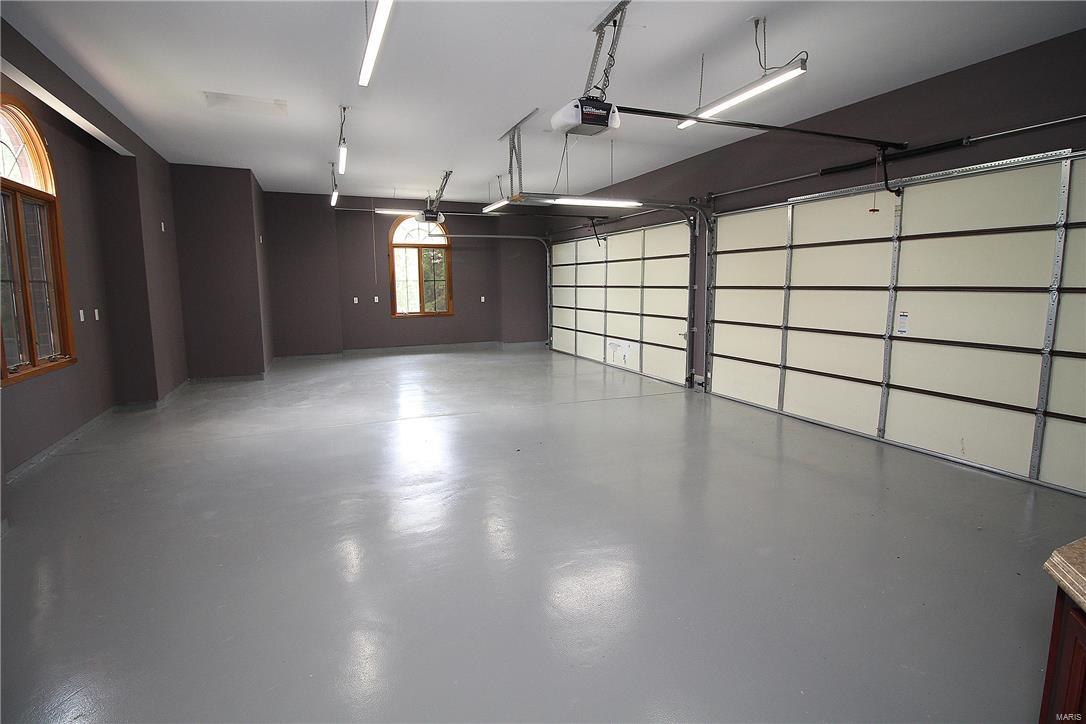 Edward Weidlich Estate - Residential