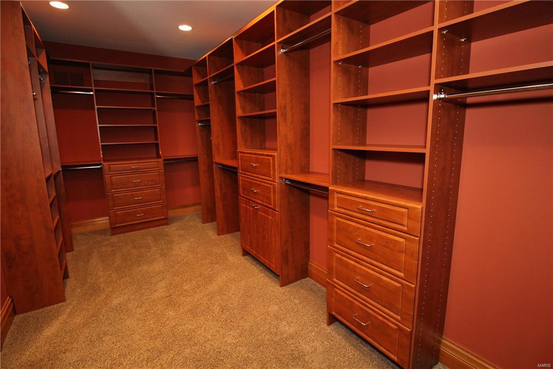 Edward Weidlich Estate - Residential