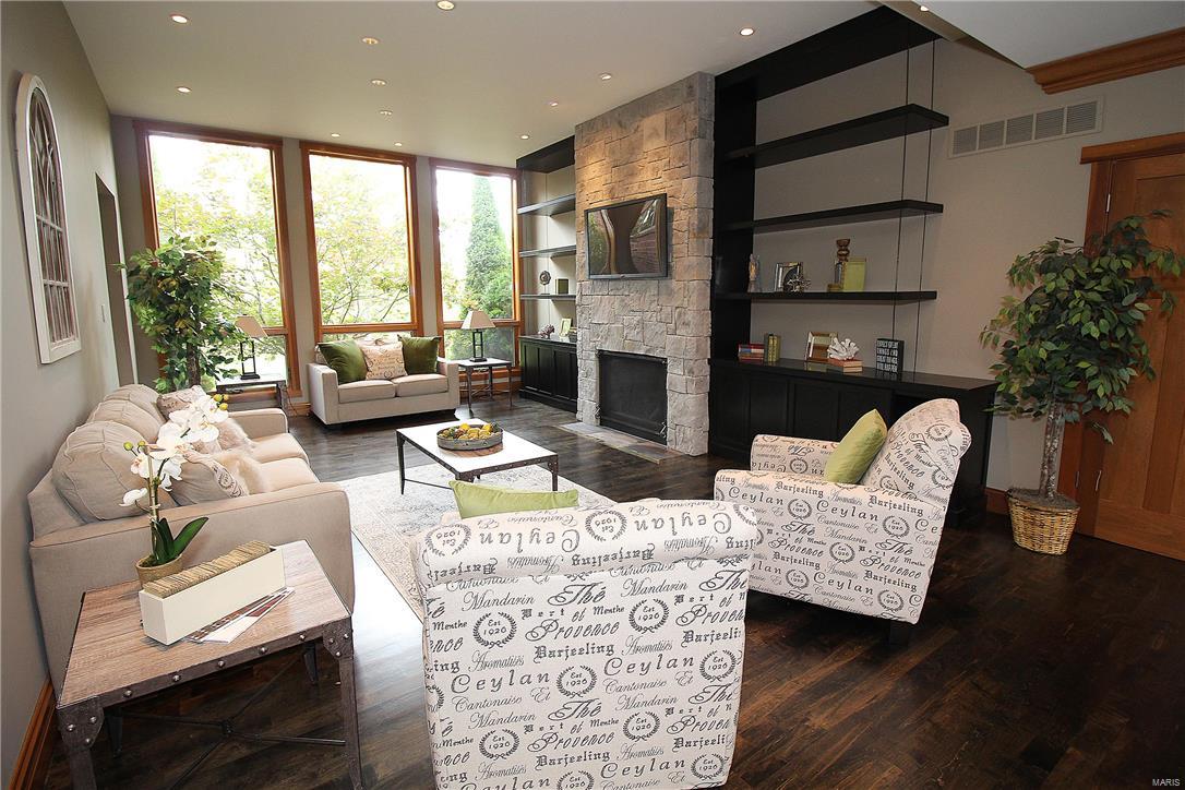 Edward Weidlich Estate - Residential