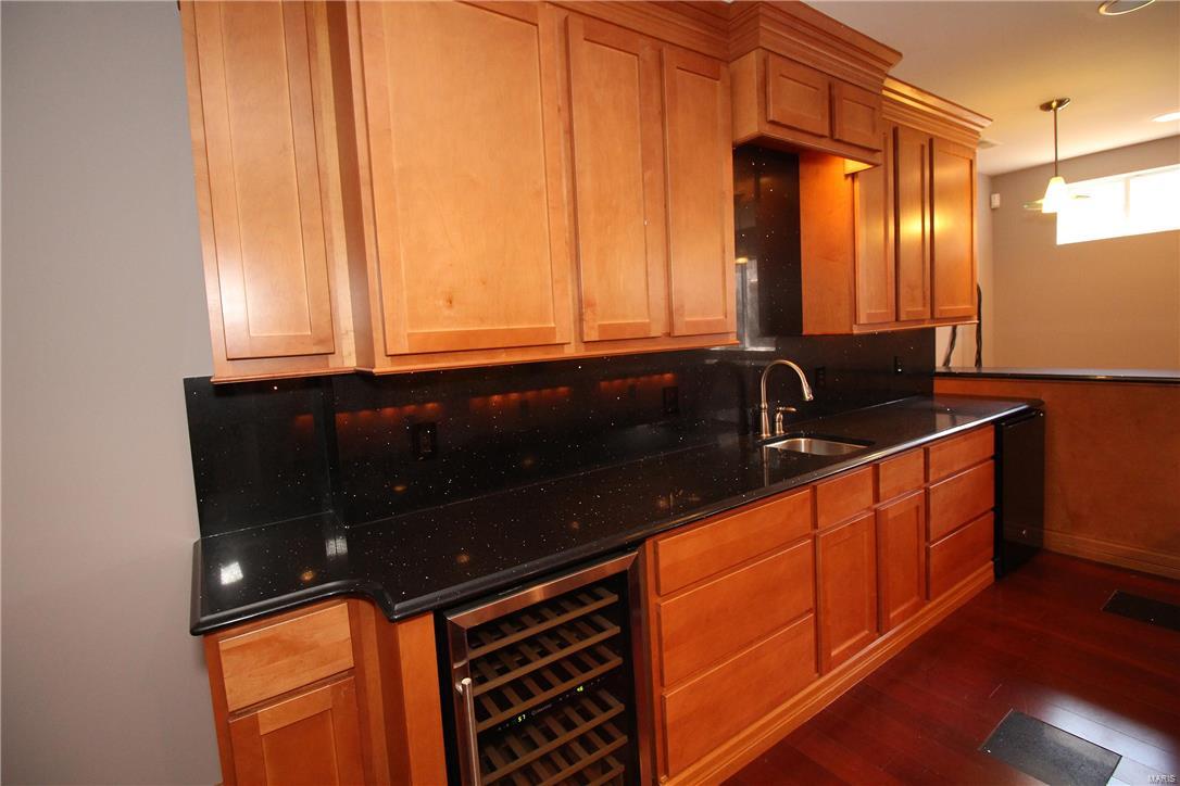 Edward Weidlich Estate - Residential