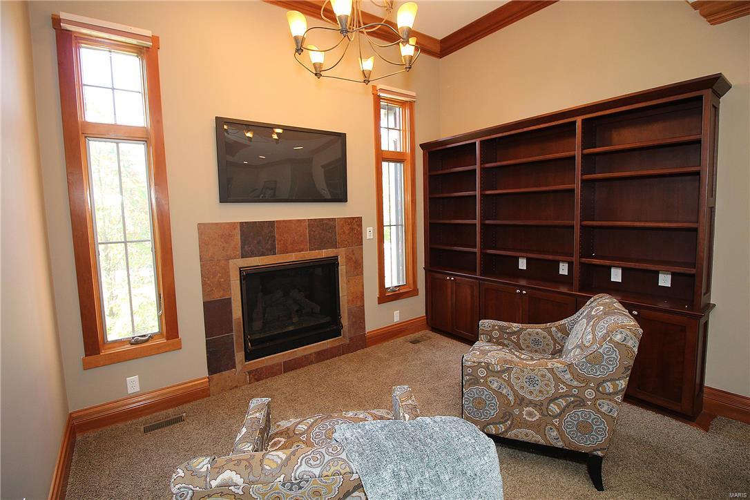 Edward Weidlich Estate - Residential