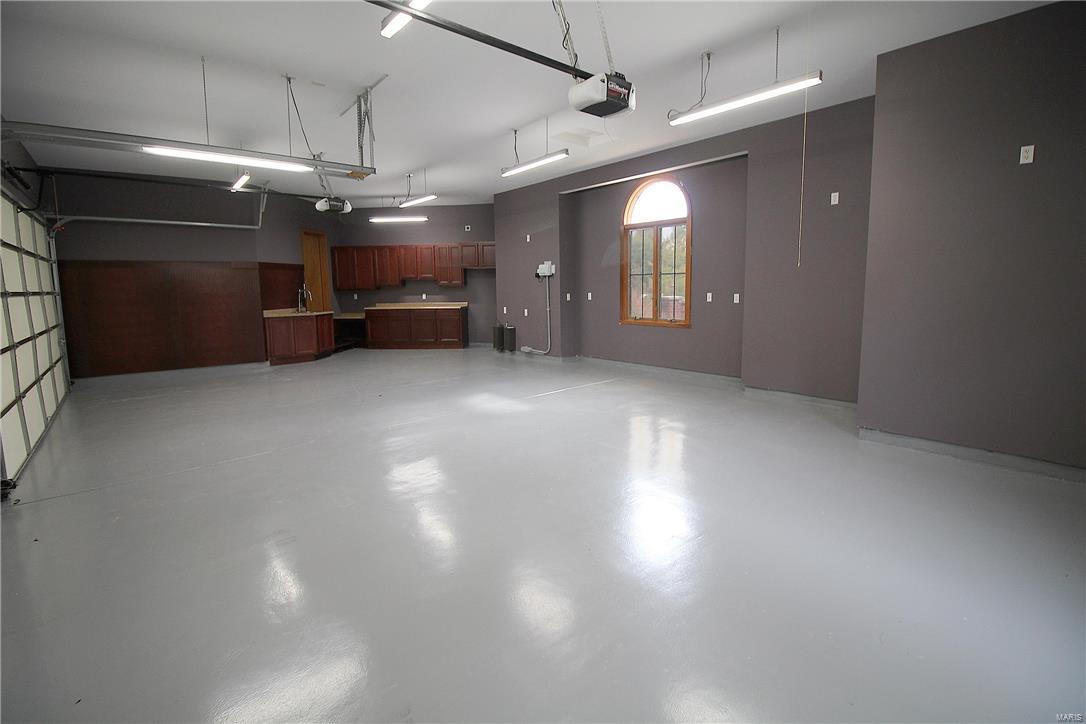 Edward Weidlich Estate - Residential