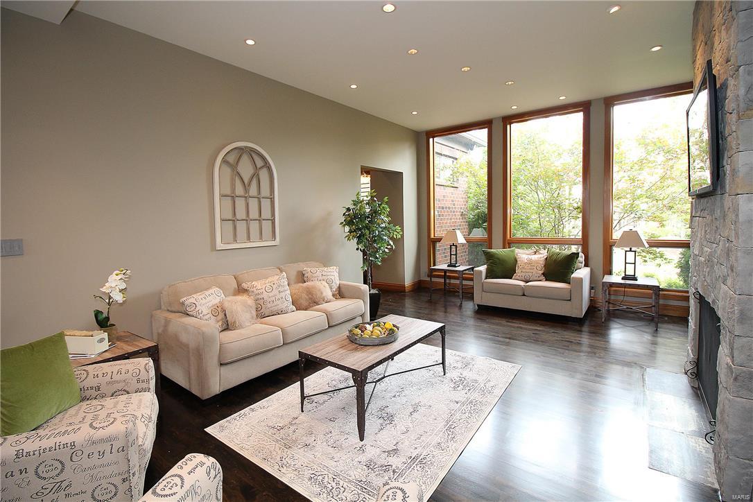 Edward Weidlich Estate - Residential