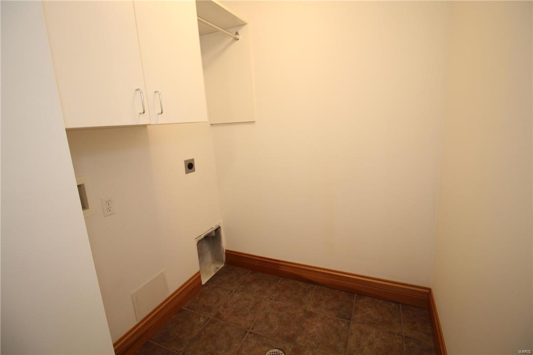 Edward Weidlich Estate - Residential