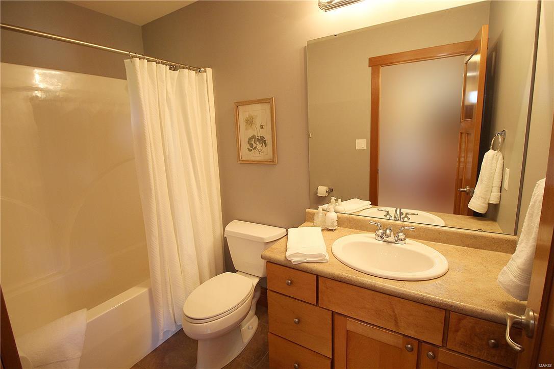 Edward Weidlich Estate - Residential