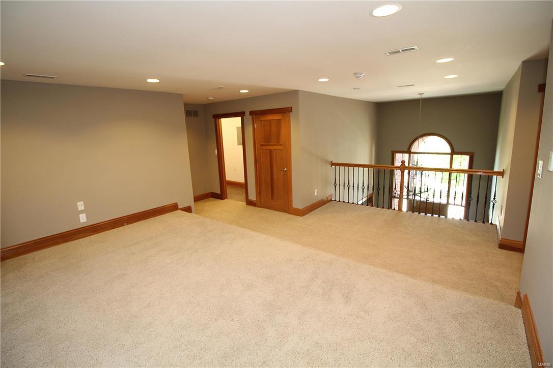 Edward Weidlich Estate - Residential