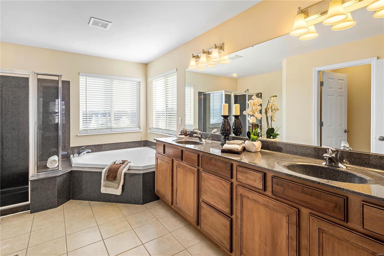 Enclave At Montclair - Residential