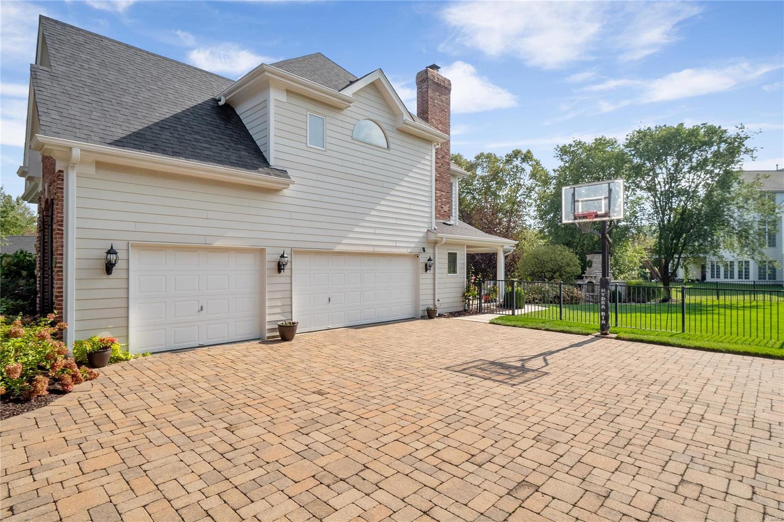 Tara At Wildhorse - Residential