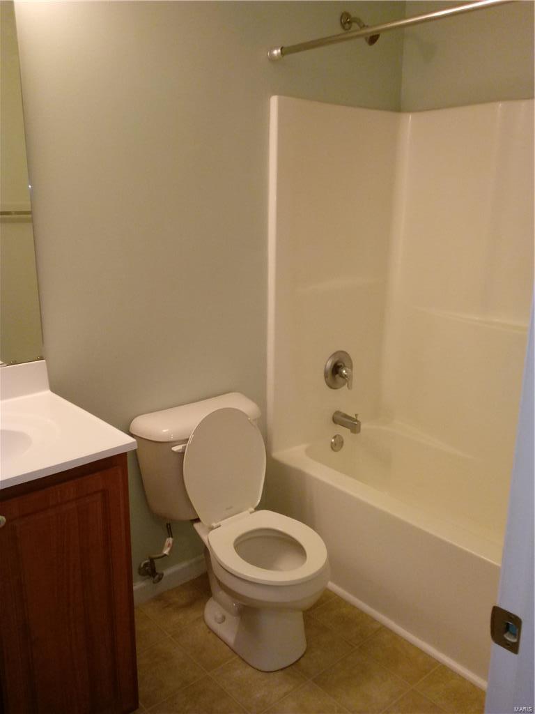 CARONDELET COMMONS - Residential