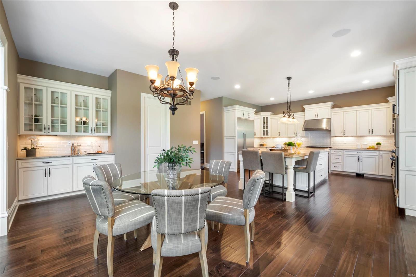 Arbors At Kehrs Mill - Residential